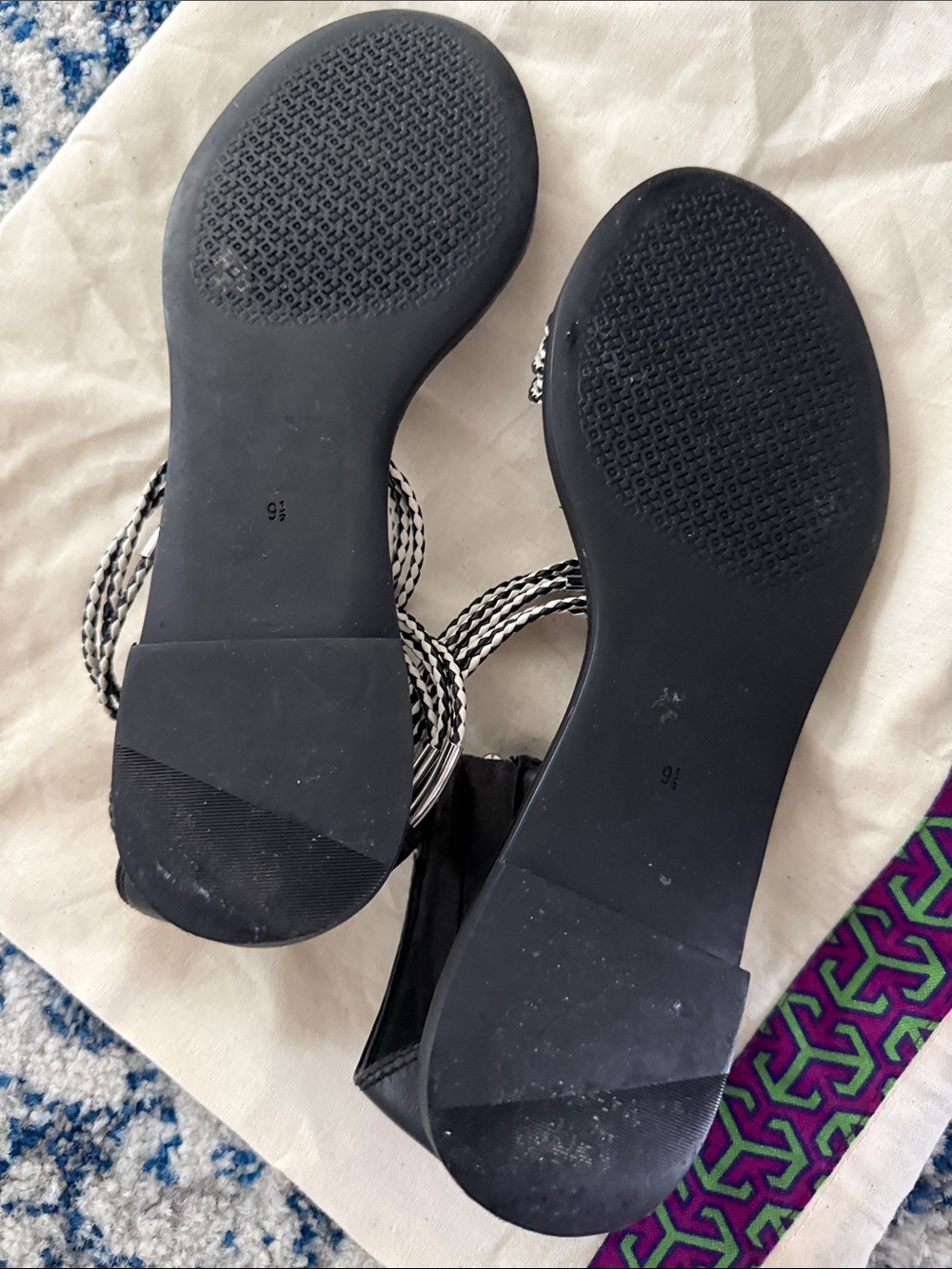 Tory Burch Black Sandals with Braided Cream Accents - Picture 5 of 6